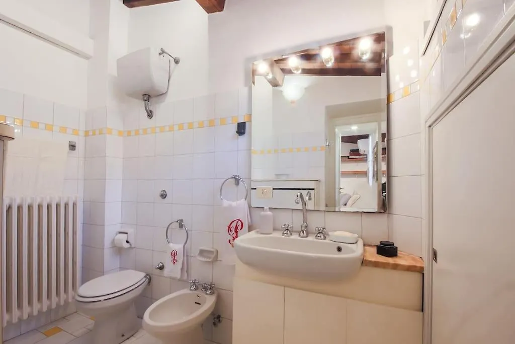 Apartments Florence- Biblioteca Apartment With View Φλωρεντία