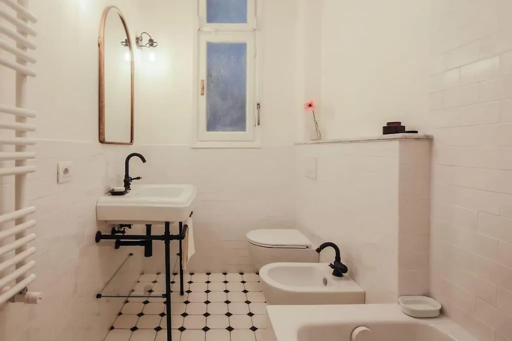 Apartments Florence- Biblioteca Apartment With View 0*, Φλωρεντία Ιταλία